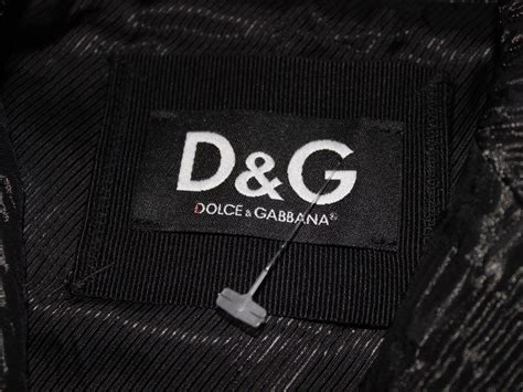 authentic dolce and gabbana label.